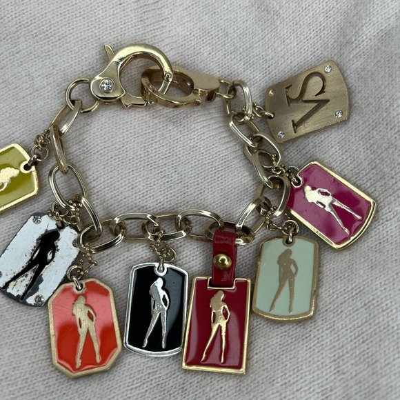 Victoria's Secret VS Angel Supermodel Charm Bracelet with Handcuff clasp - Picture 7 of 8
